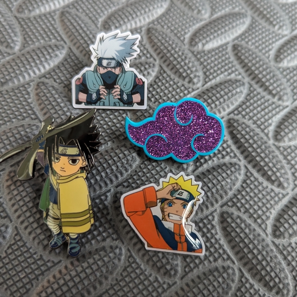 Naruto Pins
